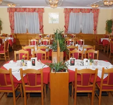 Gasthof Baernwirt Apartmán Moosburg